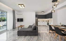 Quarters Luxury Apts
